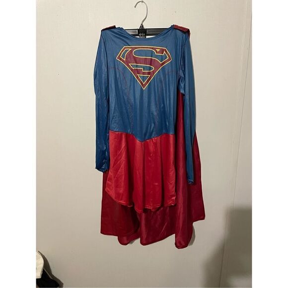 Dc Comics Super Girl Kids Girls Small Halloween Costume Dress Cape NWOT - Picture 1 of 5